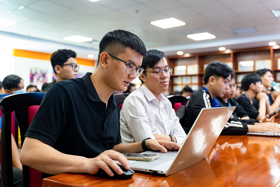 Lập trình sự nghiệp vững vàng với ngành công nghệ thông tin - ảnh 2 Lập trình sự nghiệp vững vàng với ngành công nghệ thông tin - ảnh 2