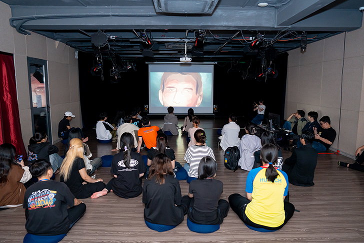 Future Frame Celebration Week tại HUTECH: Khơi dậy cảm hứng sáng tạo - ảnh 3 Future Frame Celebration Week tại HUTECH: Khơi dậy cảm hứng sáng tạo - ảnh 3