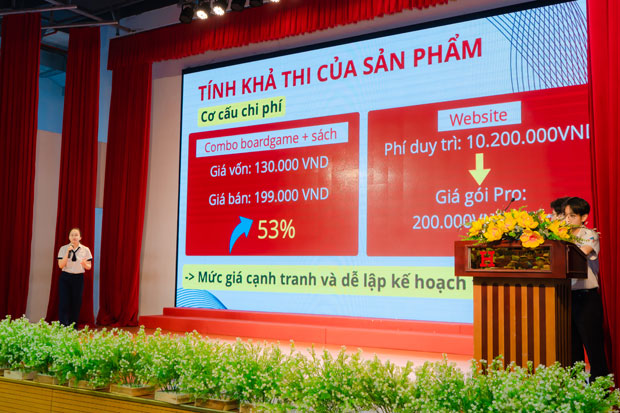 HIU đồng hành cùng Sở GD&ĐT TP.HCM lan tỏa tinh thần khởi nghiệp trong giới trẻ - ảnh 2 HIU đồng hành cùng Sở GD&ĐT TP.HCM lan tỏa tinh thần khởi nghiệp trong giới trẻ - ảnh 2