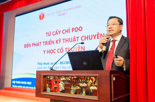 Sinh viên khối ngành sức khỏe học gì từ Hội thảo Đông - Tây y kết hợp - ảnh 4 Sinh viên khối ngành sức khỏe học gì từ Hội thảo Đông - Tây y kết hợp - ảnh 4