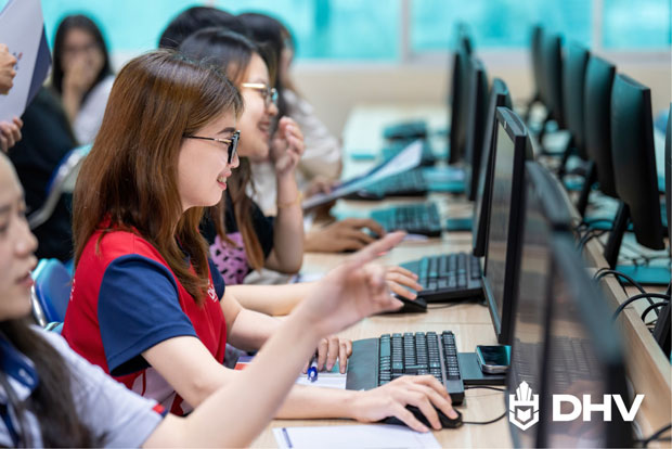 Trường DHV chuyển mình mạnh mẽ sau 30 năm - ảnh 3 Trường DHV chuyển mình mạnh mẽ sau 30 năm - ảnh 3