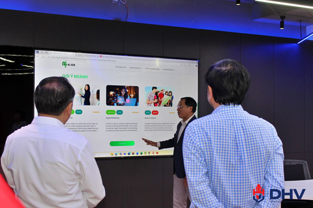 Trường ĐH Hùng Vương TP.HCM đào tạo nhân lực AI thời đại số Trường ĐH Hùng Vương TP.HCM đào tạo nhân lực AI thời đại số