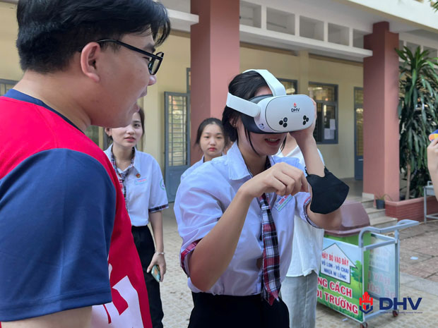 Trường ĐH Hùng Vương TP.HCM đào tạo nhân lực AI thời đại số Trường ĐH Hùng Vương TP.HCM đào tạo nhân lực AI thời đại số