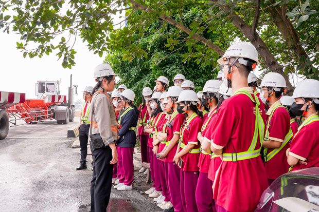 Học bổng Doanh nghiệp tài trợ: Mở rộng sự nghiệp cho sinh viên SIU Học bổng Doanh nghiệp tài trợ: Mở rộng sự nghiệp cho sinh viên SIU