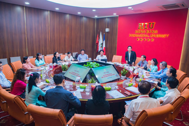 HIU cải tiến chương trình, tăng cường hợp tác nâng cao chất lượng đào tạo dược sĩ HIU cải tiến chương trình, tăng cường hợp tác nâng cao chất lượng đào tạo dược sĩ