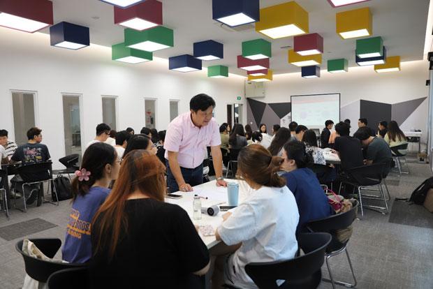 Đa dạng mô hình đại học theo chuẩn quốc tế cho 2K6 Đa dạng mô hình đại học theo chuẩn quốc tế cho 2K6