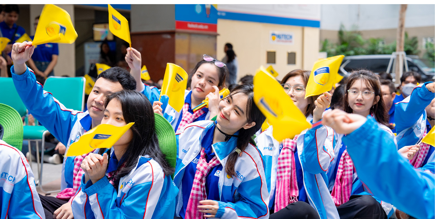 Mùa hè xanh HUTECH 2025: Hành trình người trẻ đi gieo mầm yêu thương - Ảnh 7 Mùa hè xanh HUTECH 2025: Hành trình người trẻ đi gieo mầm yêu thương - Ảnh 7